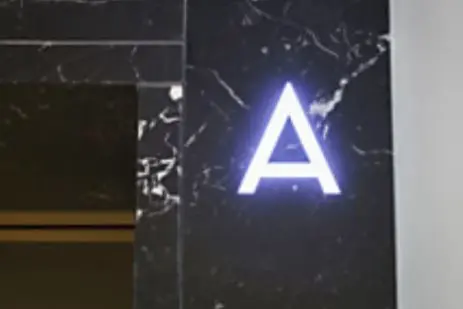 Aufzur Verkleidung im Upper West Berlin